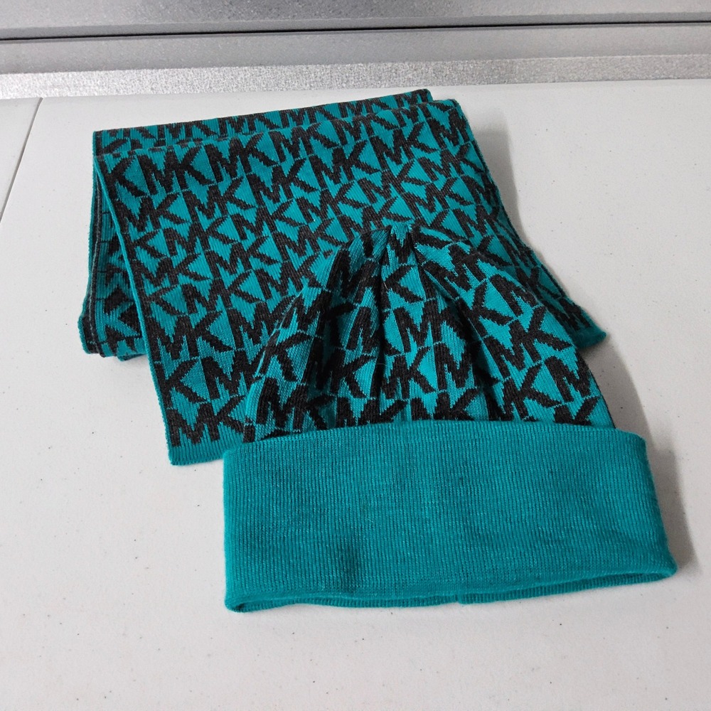 Michael Kors Hat and Scarf Set MK‎ Logo Knit Beanie Teal Brown